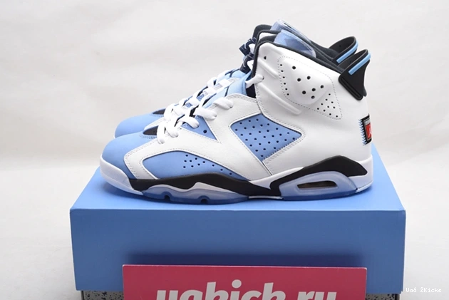 Jordan White CT8529- Retro 1028 6 621 Bold UNC 0812